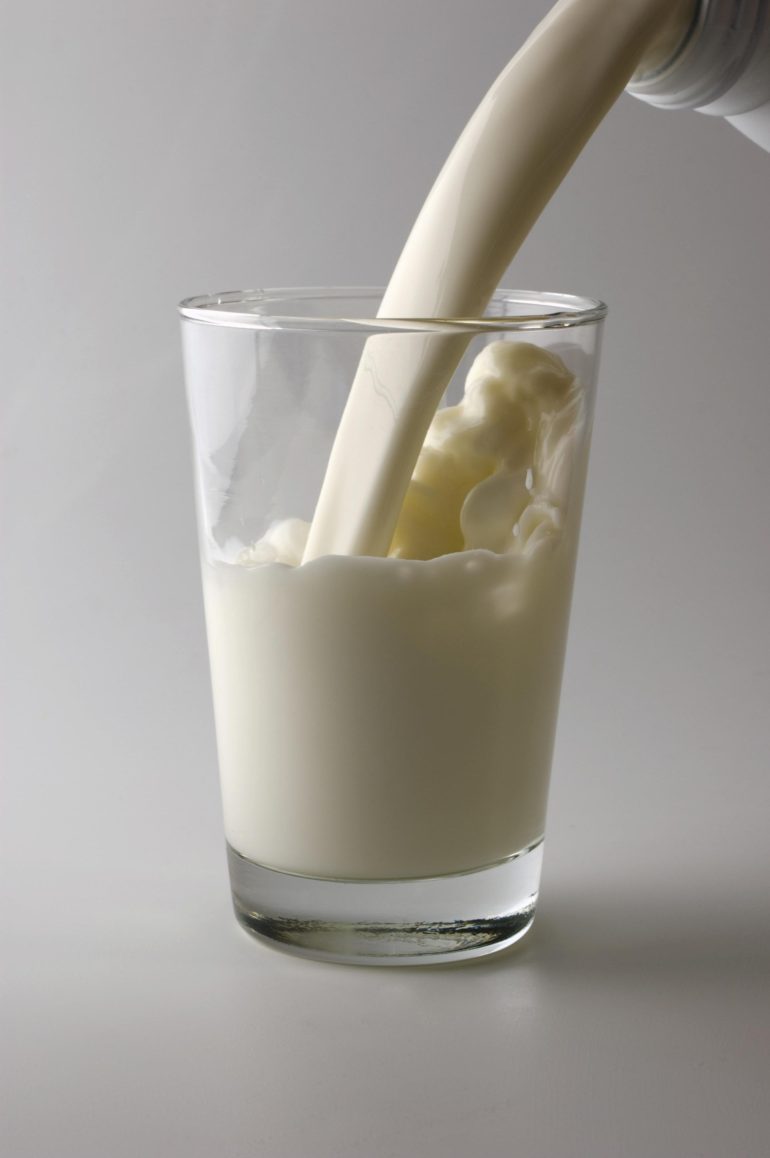 Raw milk health risks significantly outweigh any potential benefits − ...