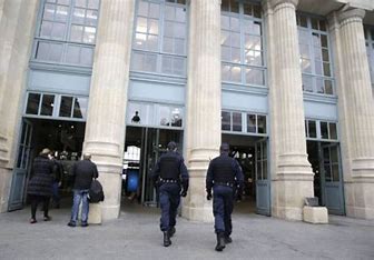 Paris knife attack: Six wounded in rush-hour stabbing at Gare du Nord ...